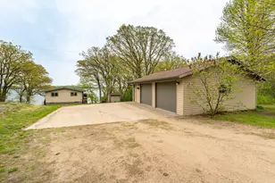 23716 W Silver Lake Rd, Battle Lake, MN 56515 - Photo 19