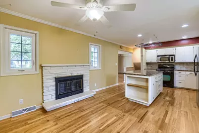 5309 Bernard Avenue N, Crystal, MN 55429 - Photo 11
