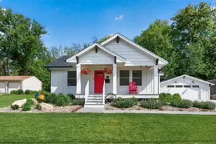 822 Laurel St W, Stillwater, MN 55082 - Photo 3