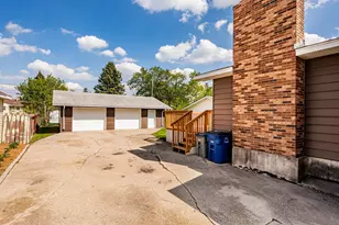 822 16th St N, Moorhead, MN 56560 - Photo 3