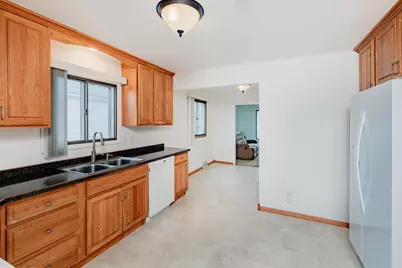 822 16th Street N, Moorhead, MN 56560 - Photo 9