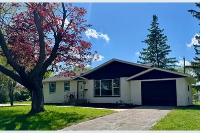 1203 10th Avenue NE, Brainerd, MN 56401 - Photo 1