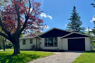 1203 10th Ave NE, Brainerd, MN 56401 - Photo 1
