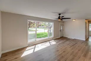 1203 10th Ave NE, Brainerd, MN 56401 - Photo 3