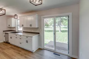 1203 10th Ave NE, Brainerd, MN 56401 - Photo 9