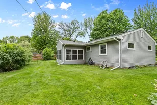 2251 Carlyle Ct, White Bear Lake, MN 55110 - Photo 11