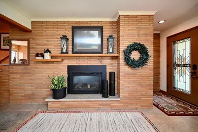 65 E Broadway Street, Winona, MN 55987 - Photo 3