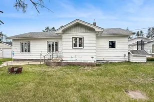 814 21st St NW, Bemidji, MN 56601 - Photo 1
