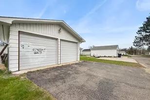814 21st St NW, Bemidji, MN 56601 - Photo 3