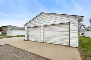 814 21st St NW, Bemidji, MN 56601 - Photo 13