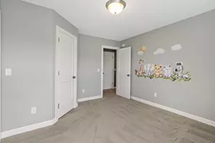 5450 Yellowstone Ln N, Plymouth, MN 55446 - Photo 29