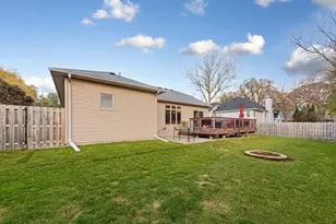 1447 Nottingham Dr, Owatonna, MN 55060 - Photo 7