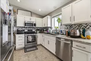 424 Wagon Wheel Cir, Buffalo, MN 55313 - Photo 11
