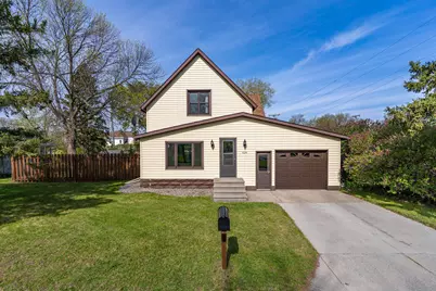 629 Barrette Street, Crookston, MN 56716 - Photo 1