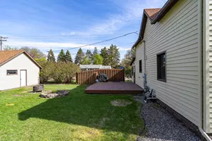 629 Barrette St, Crookston, MN 56716 - Photo 25