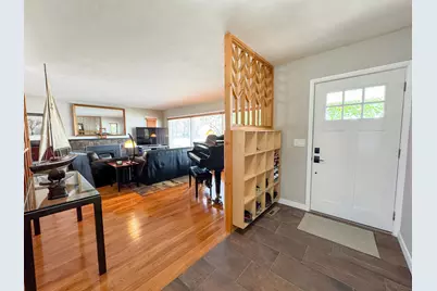 1020 W Lincoln Avenue, Fergus Falls, MN 56537 - Photo 5