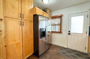 1020 W Lincoln Ave, Fergus Falls, MN 56537 - Photo 11