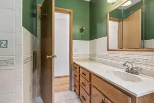 2356 Top Hill Cir, Roseville, MN 55113 - Photo 21