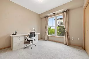 2201 Village Ln, Bloomington, MN 55431 - Photo 21