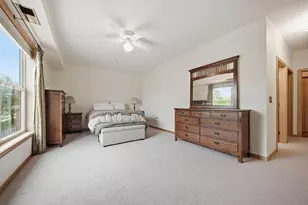 2201 Village Ln, Minneapolis, MN 55431 - Photo 21