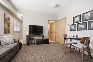 2201 Village Ln, Minneapolis, MN 55431 - Photo 37
