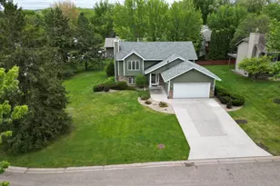 5518 Oakgreen Pl N, Oak Park Heights, MN 55082 - Photo 3