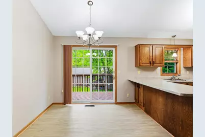 5518 Oakgreen Place N, Oak Park Heights, MN 55082 - Photo 13