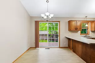5518 Oakgreen Pl N, Oak Park Heights, MN 55082 - Photo 13
