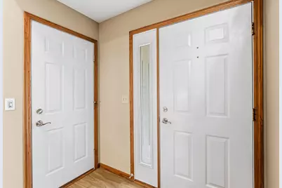 5518 Oakgreen Place N, Oak Park Heights, MN 55082 - Photo 7