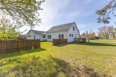 412 Grant Avenue SE, Bemidji, MN 56601 - Photo 3