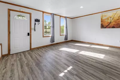 475 Chatfield Street, Winona, MN 55987 - Photo 3