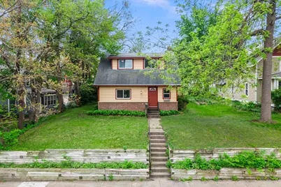 220 4th Avenue E, Shakopee, MN 55379 - Photo 1