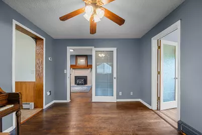 220 4th Avenue E, Shakopee, MN 55379 - Photo 7