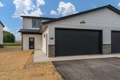 3207 Scotch Lane, Mankato, MN 56001 - Photo 1