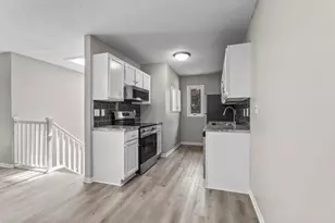 2336 Hale Ave N, Oakdale, MN 55128 - Photo 11