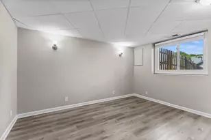 2336 Hale Ave N, Oakdale, MN 55128 - Photo 27