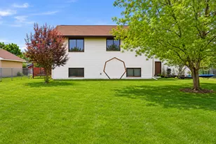 7208 90th Trail N, Brooklyn Park, MN 55445 - Photo 31