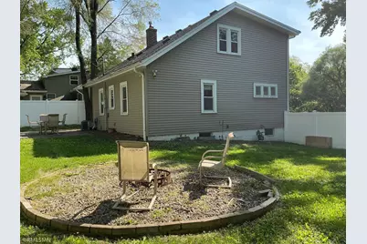 1762 Edgerton Street, Maplewood, MN 55117 - Photo 49