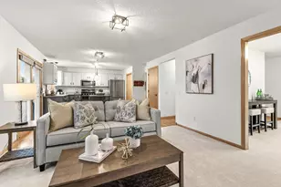 934 Randolph Ave, Saint Paul, MN 55102 - Photo 11