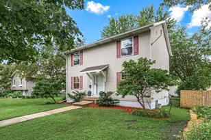 934 Randolph Ave, Saint Paul, MN 55102 - Photo 1
