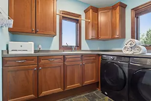 9787 Sky Ln, Eden Prairie, MN 55347 - Photo 29