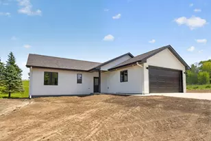416 Parkside Dr SE, Preston, MN 55965 - Photo 1