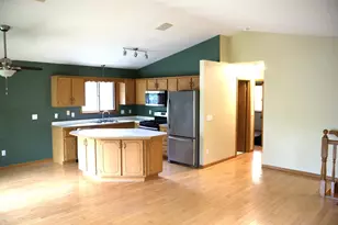 2258 129th Ln NW, Coon Rapids, MN 55448 - Photo 3