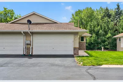 833 White Oak Court, New Brighton, MN 55112 - Photo 3