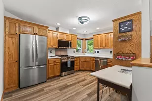 833 White Oak Ct, New Brighton, MN 55112 - Photo 11
