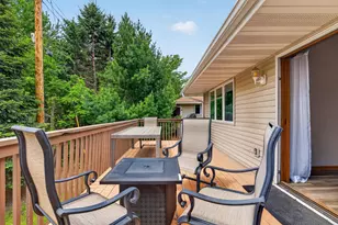 833 White Oak Ct, New Brighton, MN 55112 - Photo 29