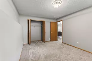 833 White Oak Ct, New Brighton, MN 55112 - Photo 27