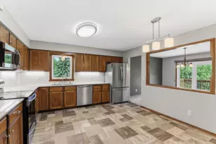 3588 Grenadier Pl North Pl, Oakdale, MN 55128 - Photo 13