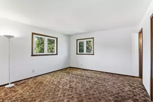 3588 Grenadier Pl North Pl, Oakdale, MN 55128 - Photo 19