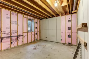 2219 Vivian Ln, Saint Paul, MN 55119 - Photo 21